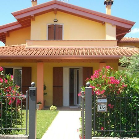 Giulietta E Romeo Bed & Breakfast Peschiera del Garda Bagian luar foto