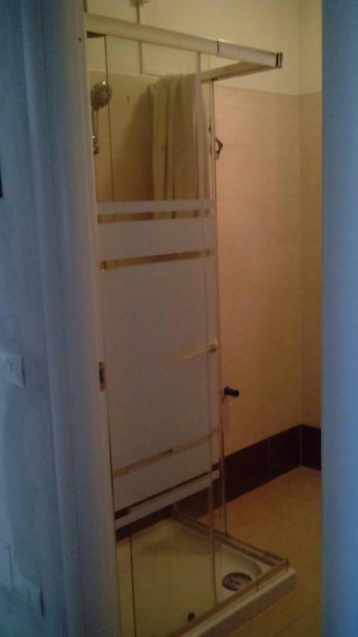 Giulietta E Romeo Bed & Breakfast Peschiera del Garda Bagian luar foto