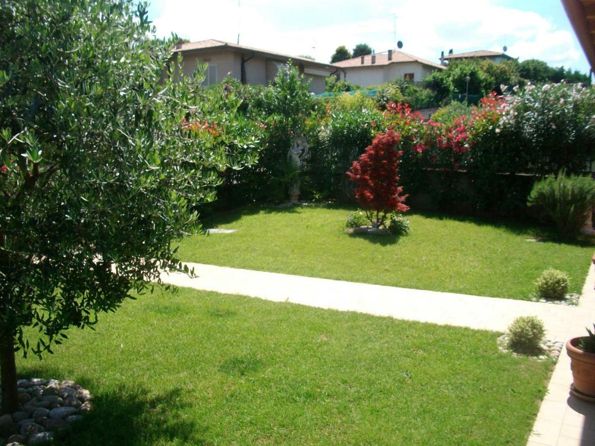 Giulietta E Romeo Bed & Breakfast Peschiera del Garda Bagian luar foto