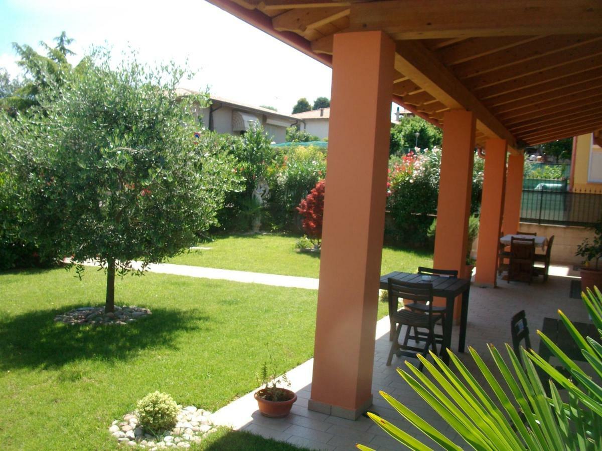 Giulietta E Romeo Bed & Breakfast Peschiera del Garda Bagian luar foto