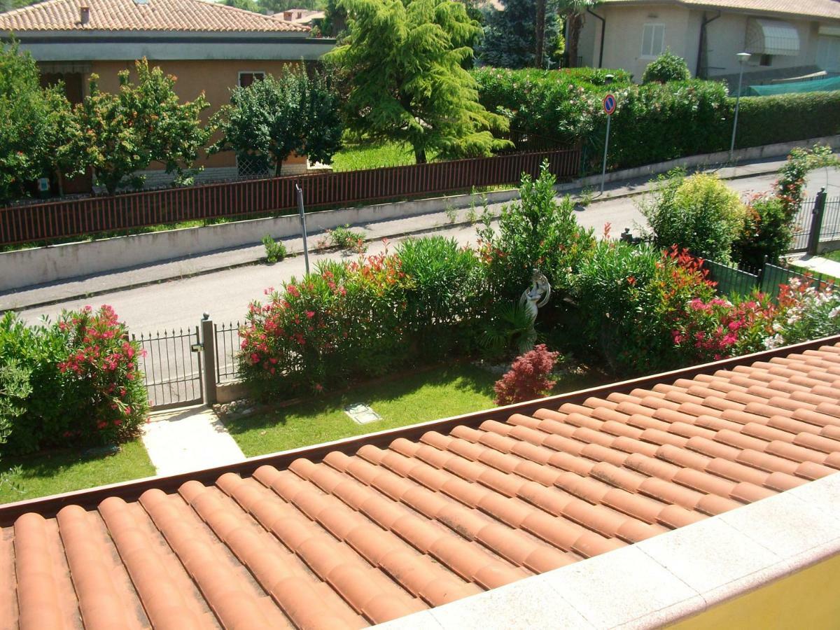 Giulietta E Romeo Bed & Breakfast Peschiera del Garda Bagian luar foto